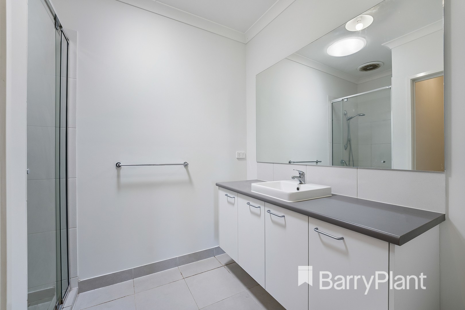 16 Amaroo Walk, Werribee, VIC 3030, Werribee - Thumbnail 8