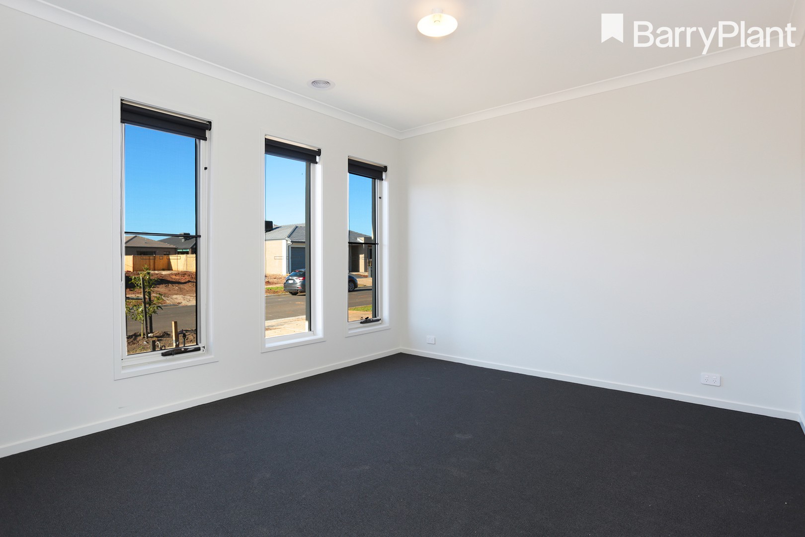 16 Ambassador Crescent, Point Cook, VIC 3030, Point Cook - Thumbnail 4