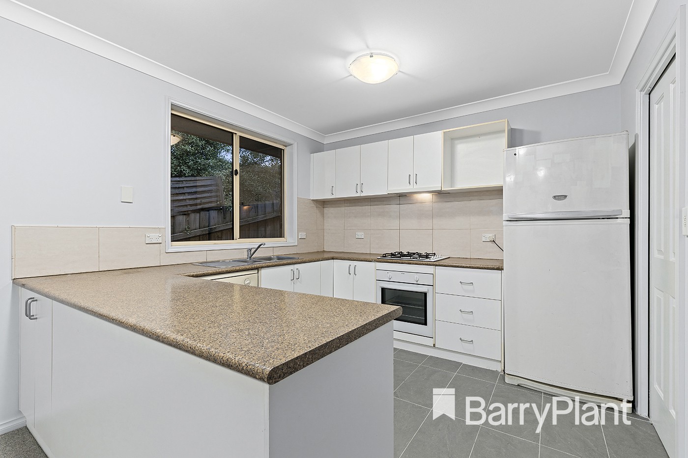 16 Anderson Street, Lilydale, VIC 3140, Lilydale - Thumbnail 2