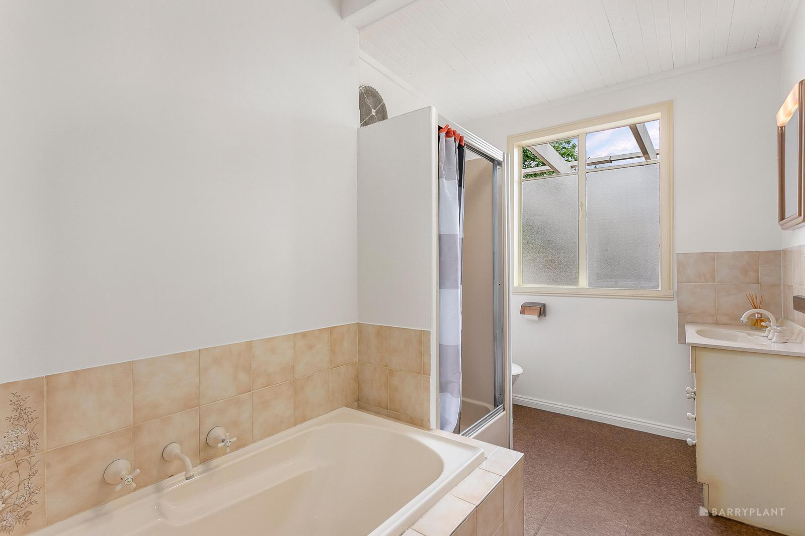 16 Anne Street, Diamond Creek, VIC 3089, Diamond Creek - Thumbnail 7
