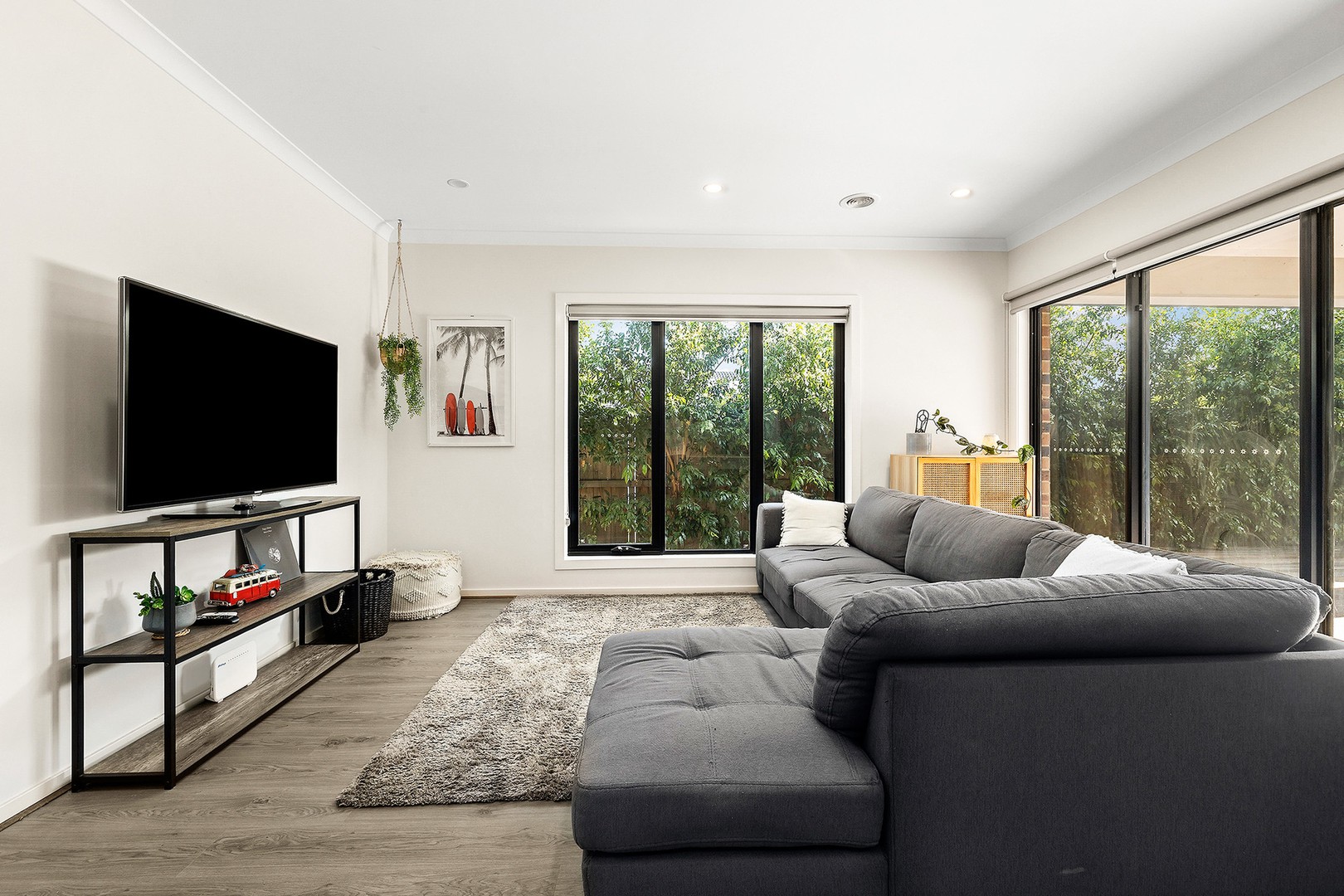 16 Appenzeller Drive Drive, Clyde North, VIC 3978, Clyde North - Thumbnail 6