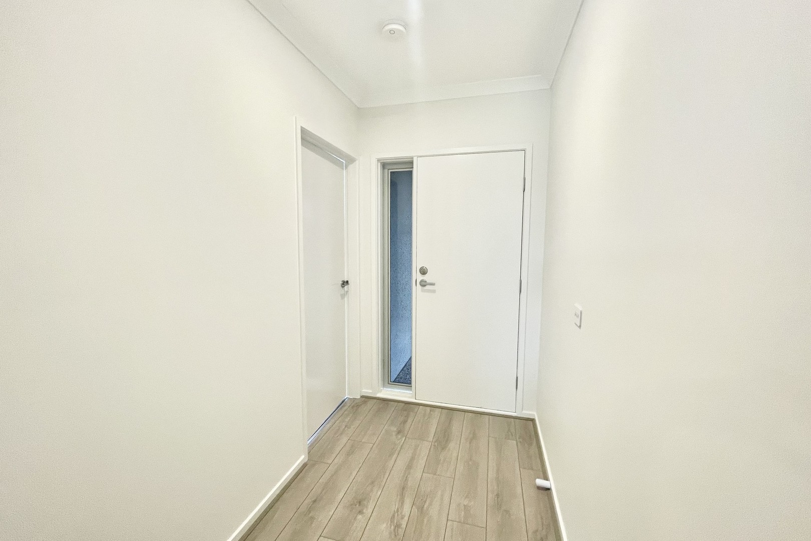 16 Apprentices Road, Sunbury, VIC 3429, Sunbury - Thumbnail 2