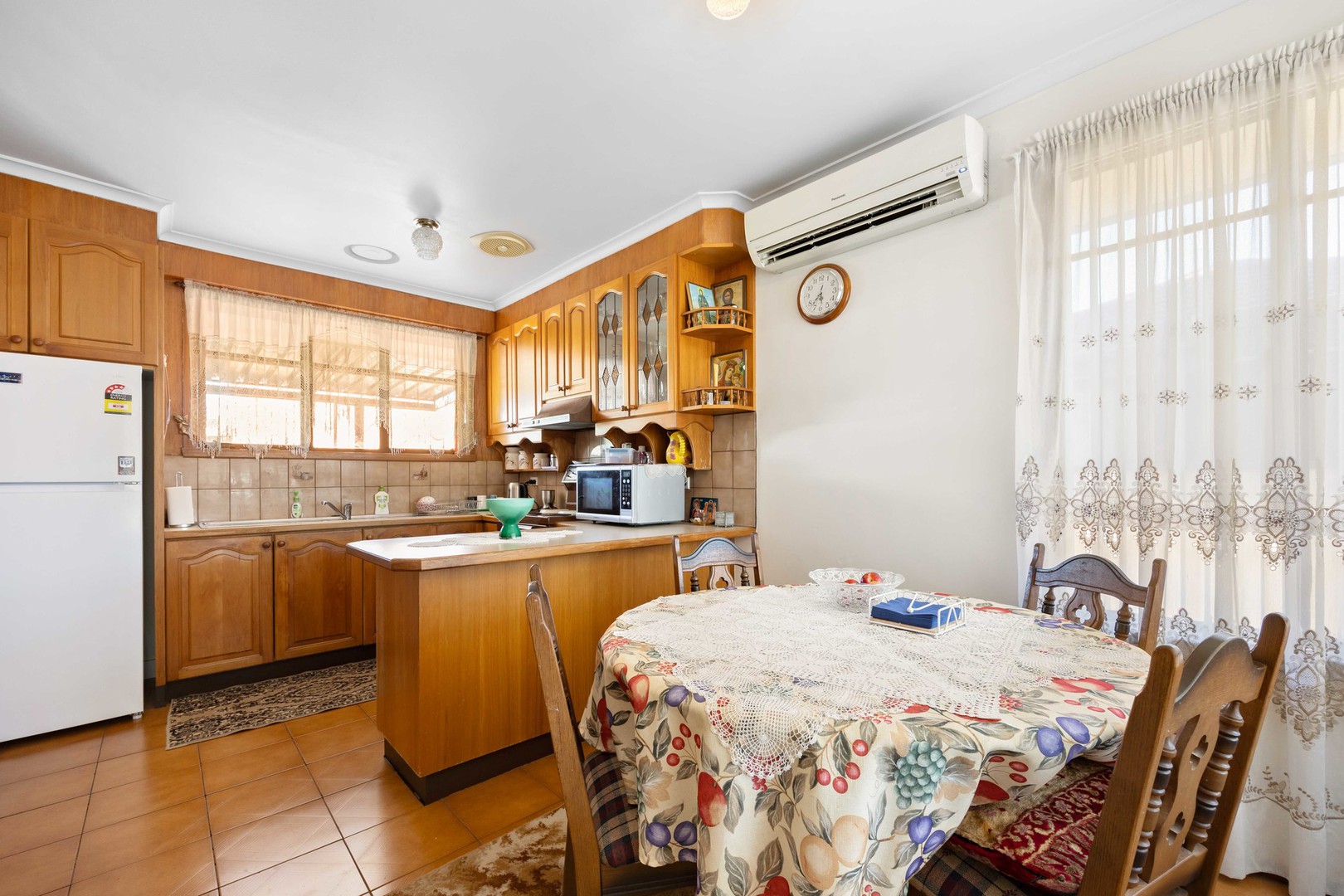 16 Avondale Avenue, St Albans, VIC 3021, St Albans - Thumbnail 6
