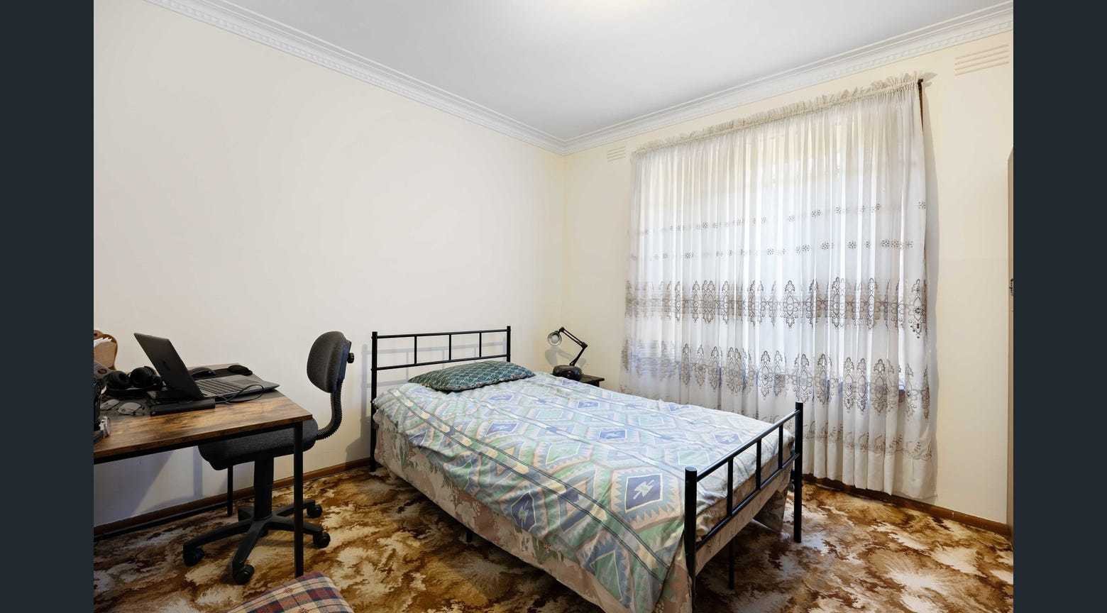 16 Avondale Avenue, St Albans, VIC 3021, St Albans - Thumbnail 6