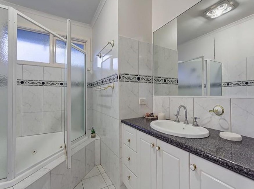 16 Bellara Street, Doncaster, VIC 3108, Doncaster - Thumbnail 4