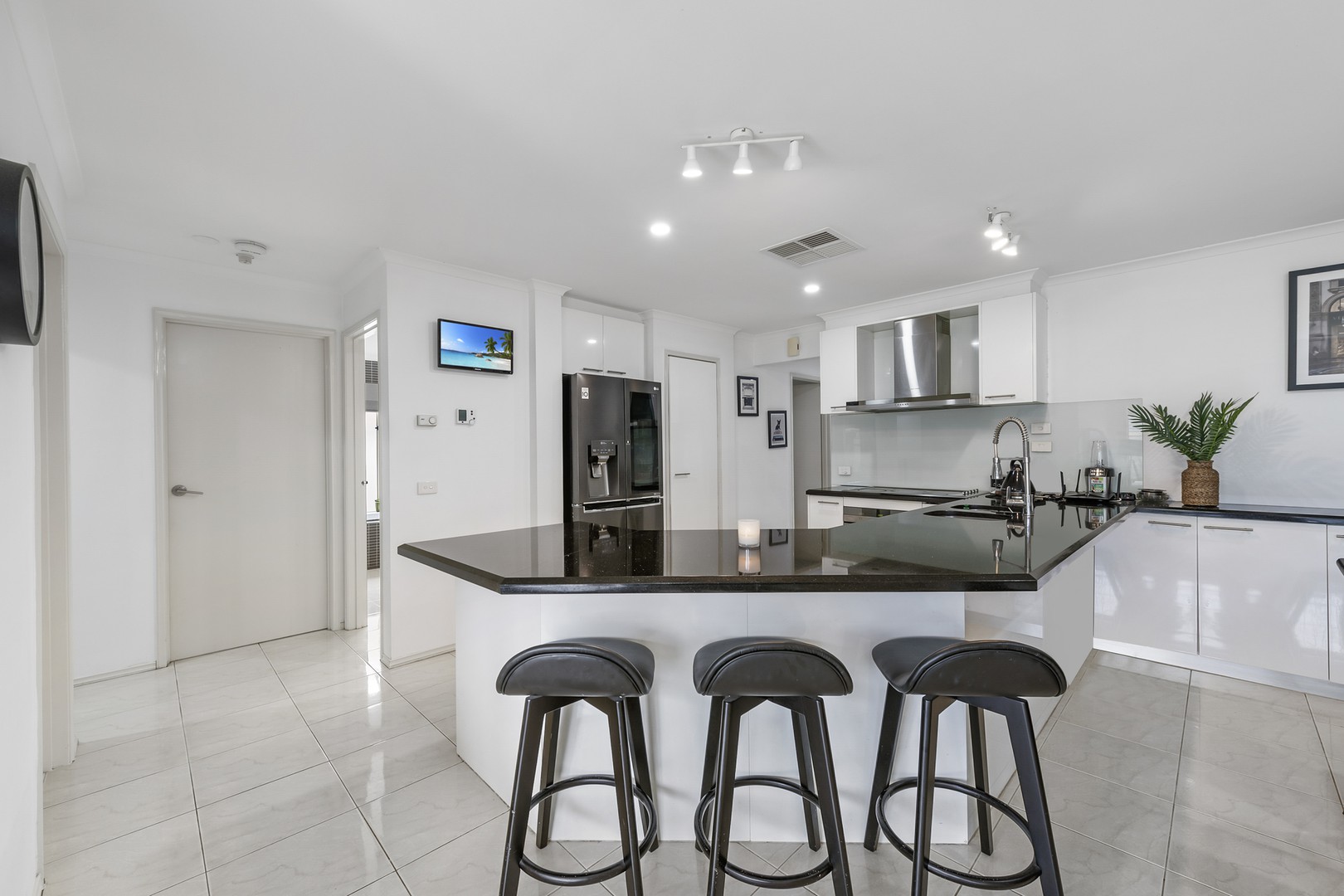 16 Benshaw CourtHillside, VIC 3037, Hillside - Thumbnail 4