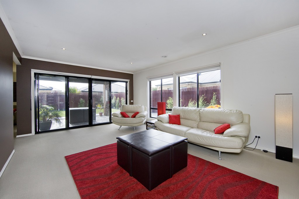 16 Bergamot Drive, Point Cook, VIC 3030, Point Cook - Thumbnail 4