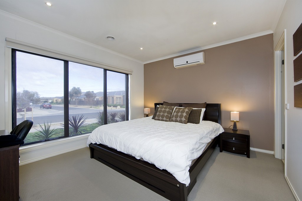 16 Bergamot Drive, Point Cook, VIC 3030, Point Cook - Thumbnail 7