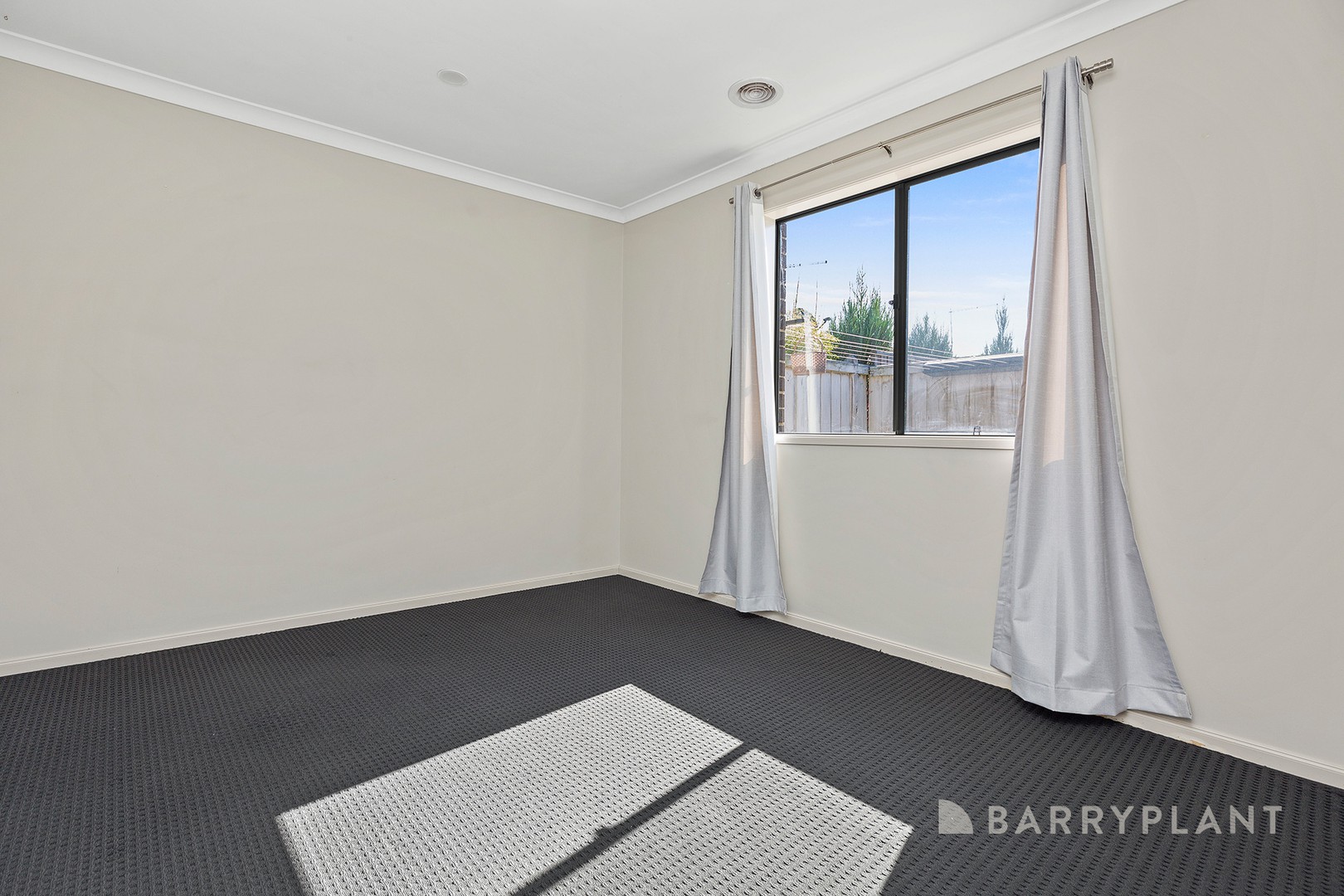 16 Bevington Crescent, Officer, VIC 3809, Officer - Thumbnail 6