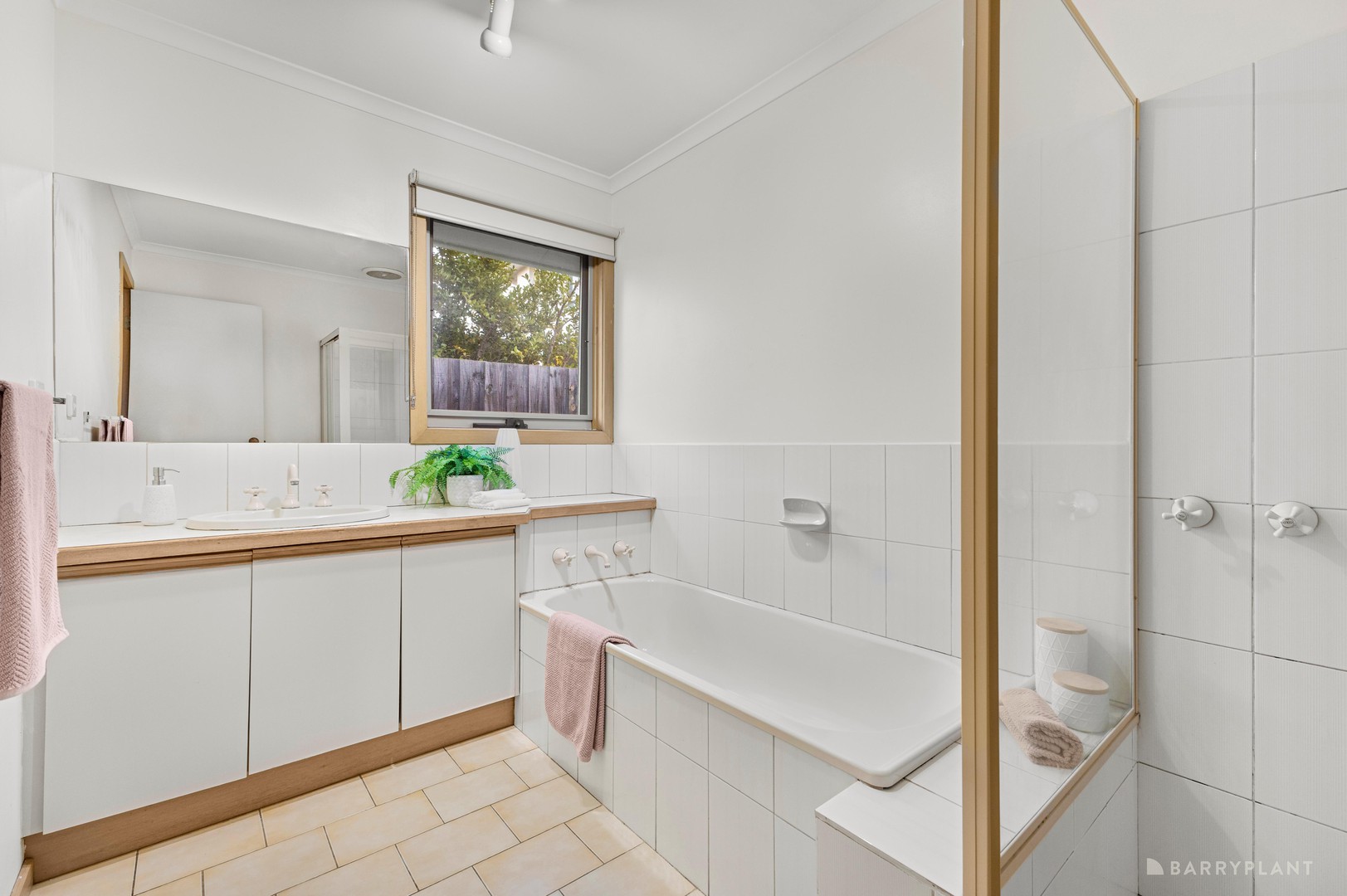 16 Bicentennial Court, Doncaster East, VIC 3109, Doncaster East - Thumbnail 7