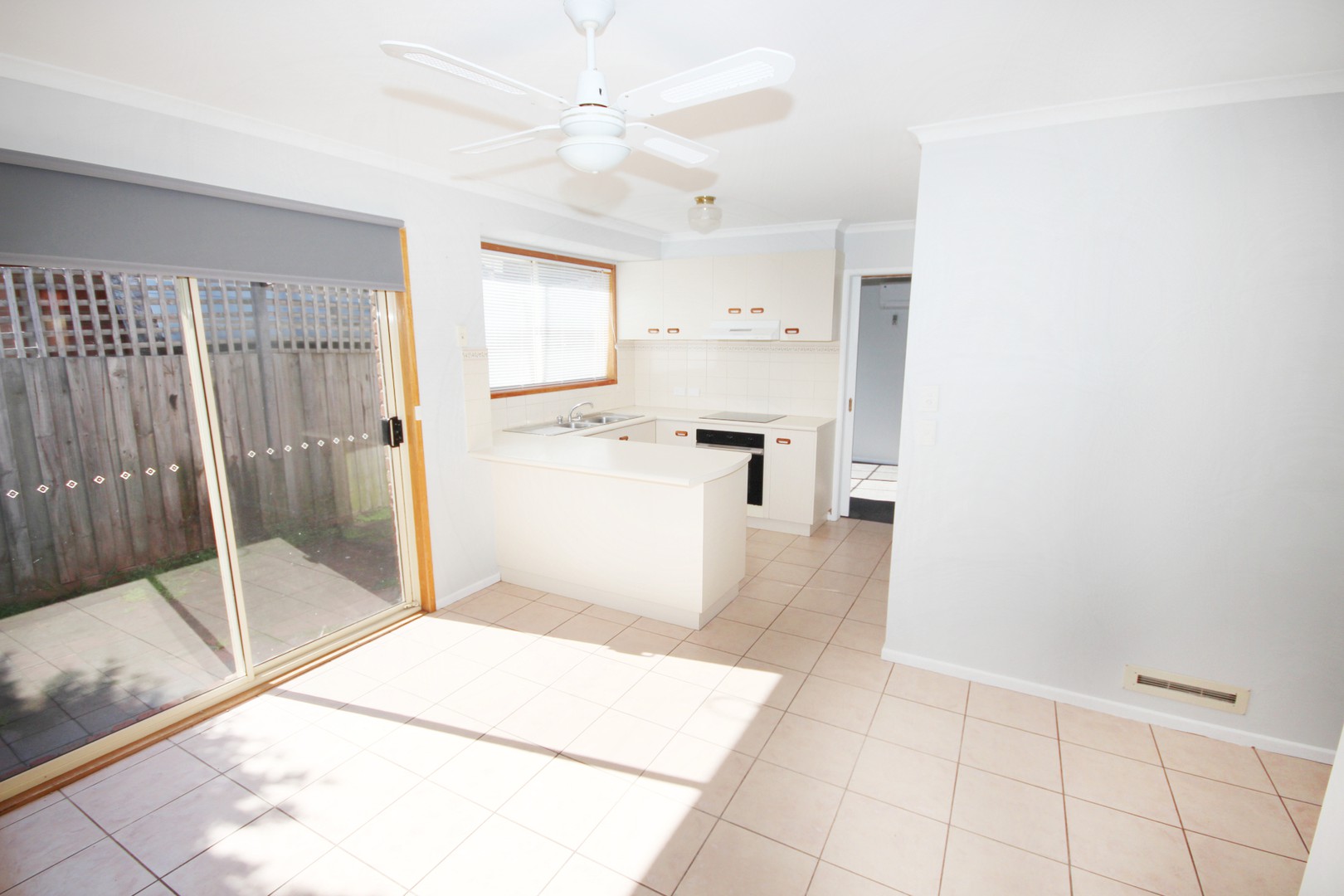 16 Bingara Avenue, Norlane, VIC 3214, Norlane - Thumbnail 3