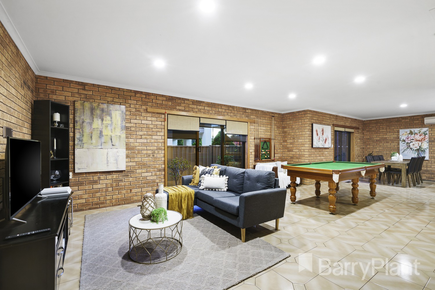 16 Binnak Drive, Watsonia North, VIC 3087, Watsonia North - Thumbnail 2