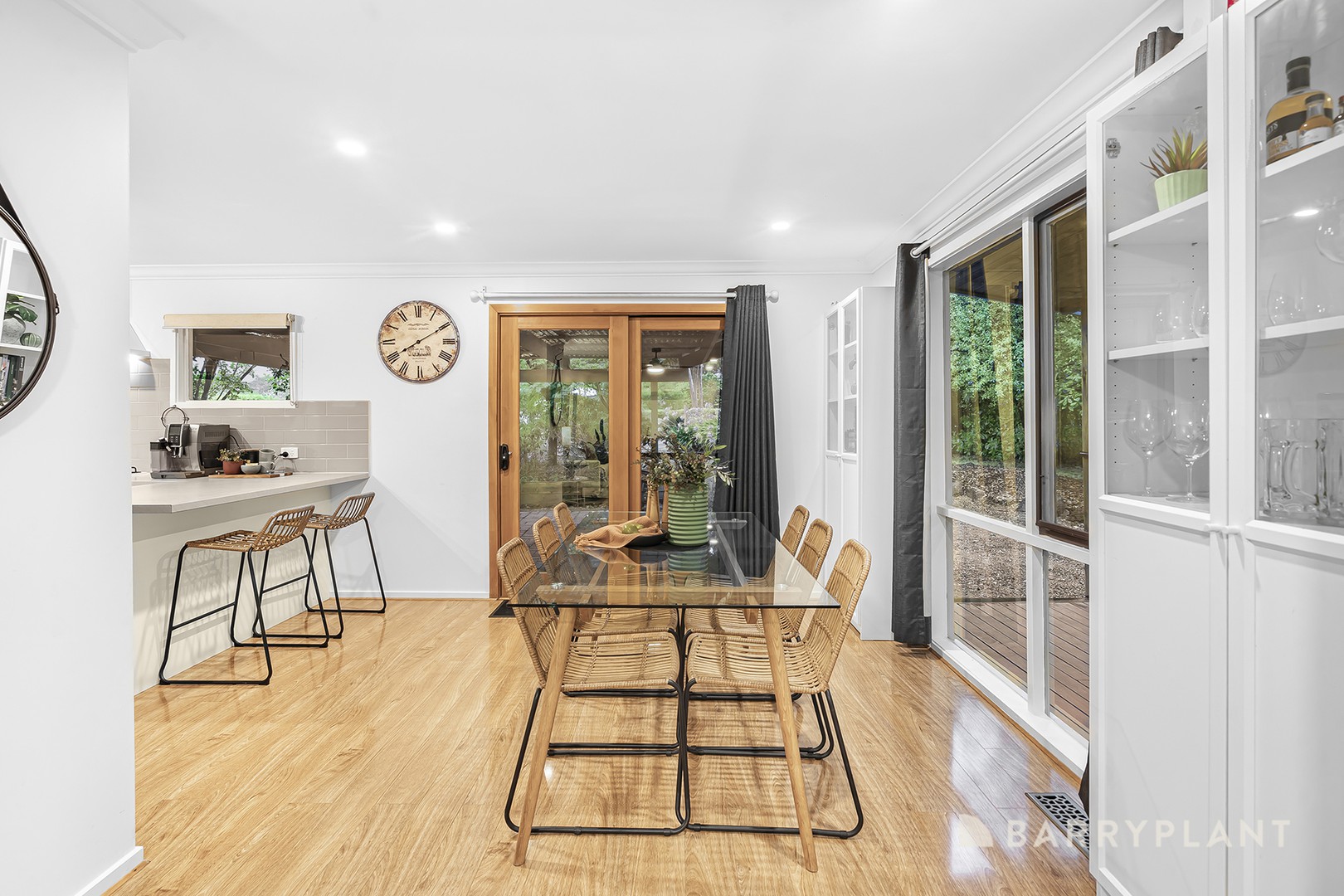 16 Birdwood Avenue, Healesville, VIC 3777, Healesville - Thumbnail 5