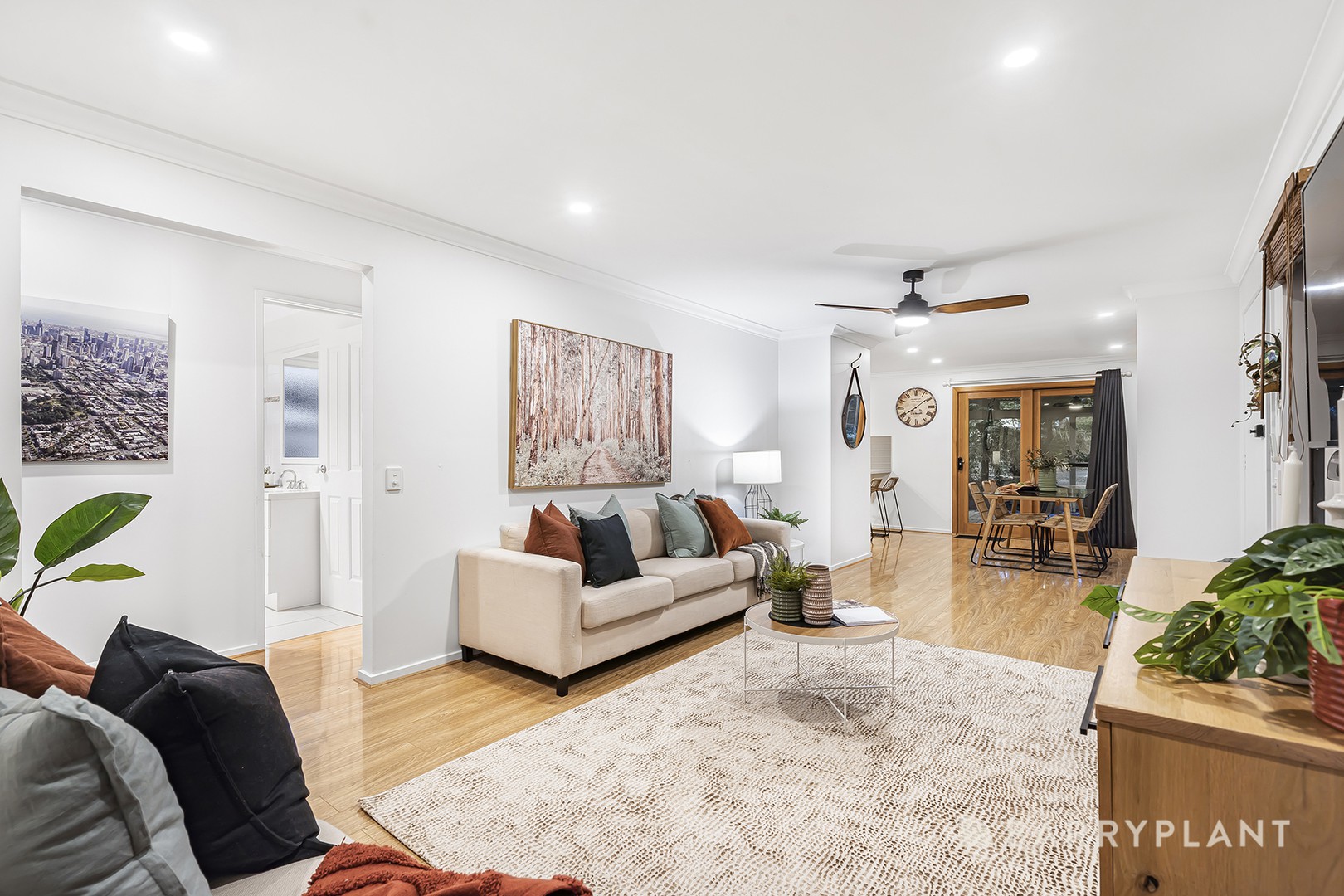 16 Birdwood Avenue, Healesville, VIC 3777, Healesville - Thumbnail 6