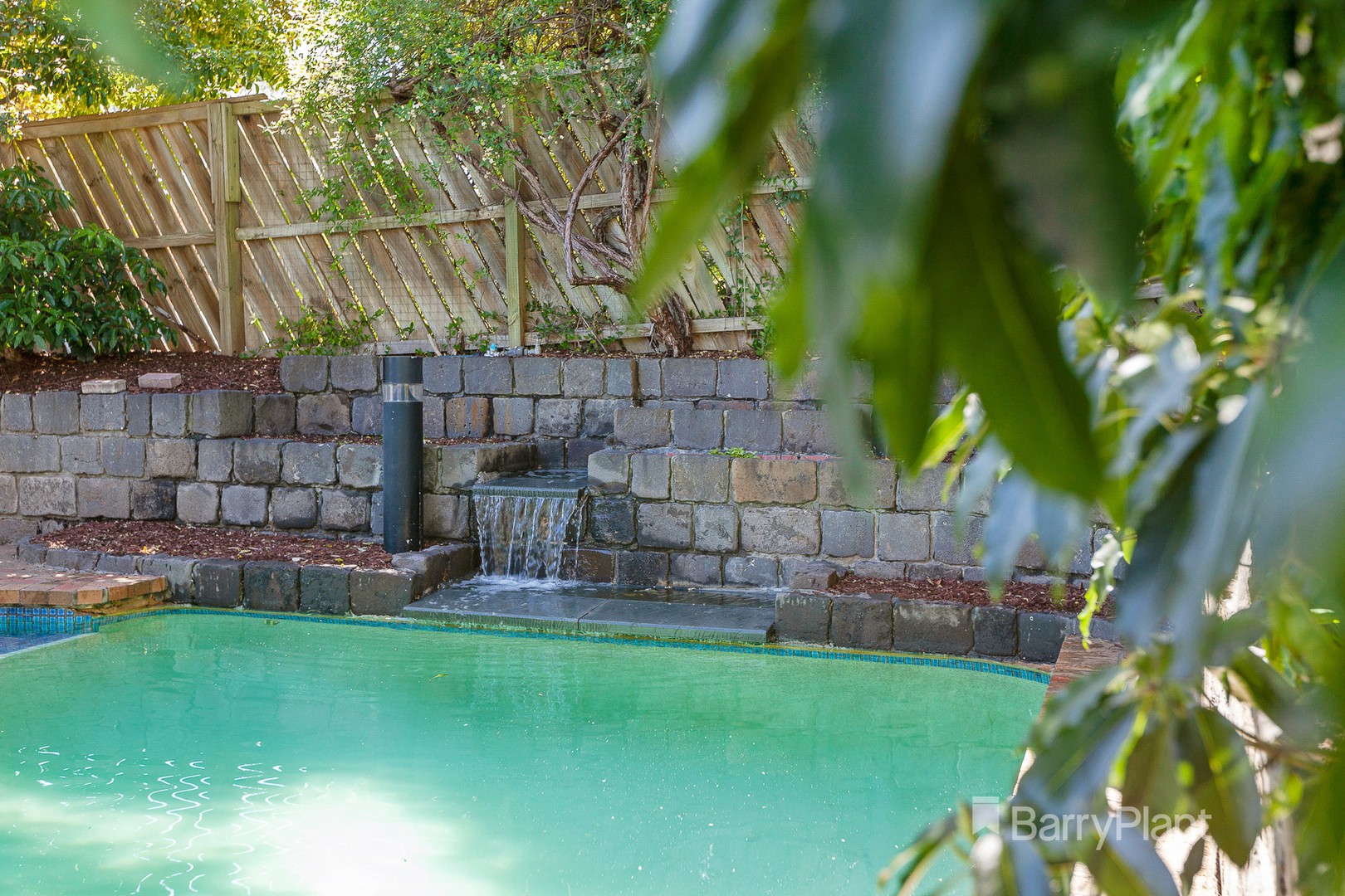 16 Bishop AvenueDiamond Creek, VIC 3089, Diamond Creek - Thumbnail 7