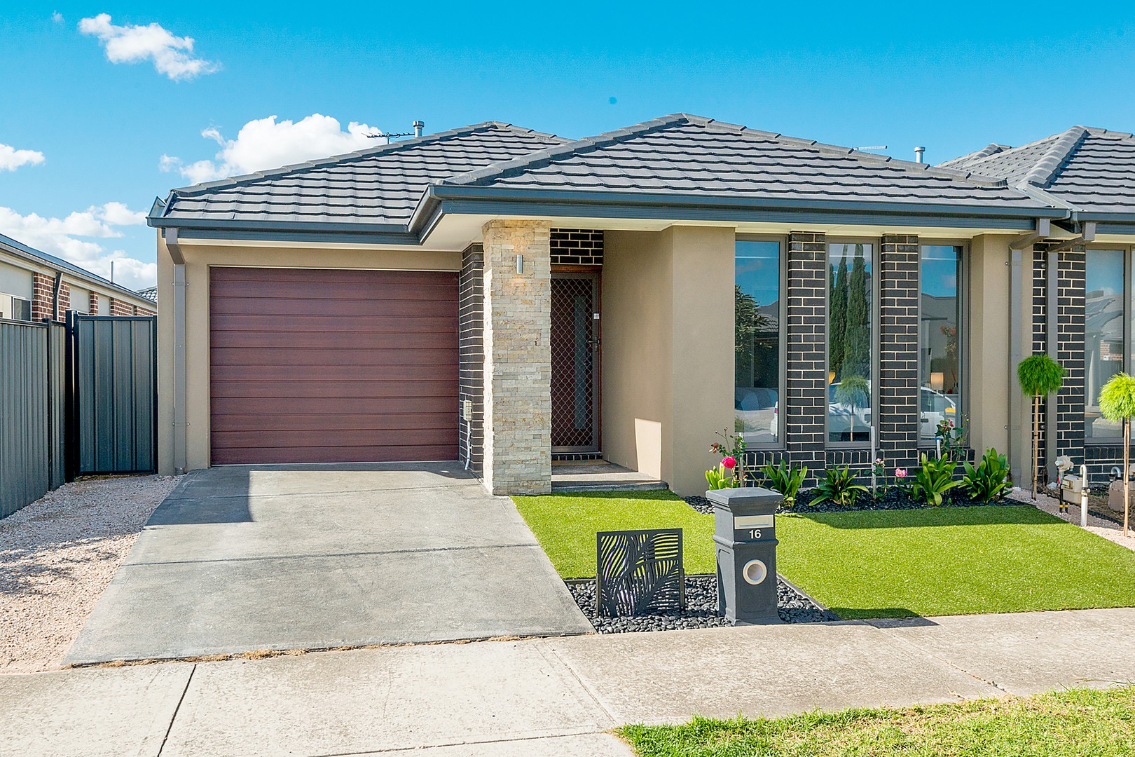 16 Black Wattle Road, Craigieburn, VIC 3064, Craigieburn - Thumbnail 2