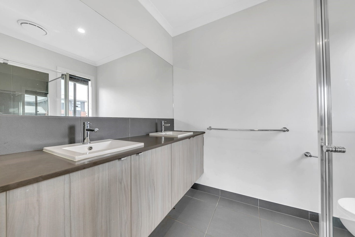 16 Blackwood Road, Lara, VIC 3212, Lara - Thumbnail 6