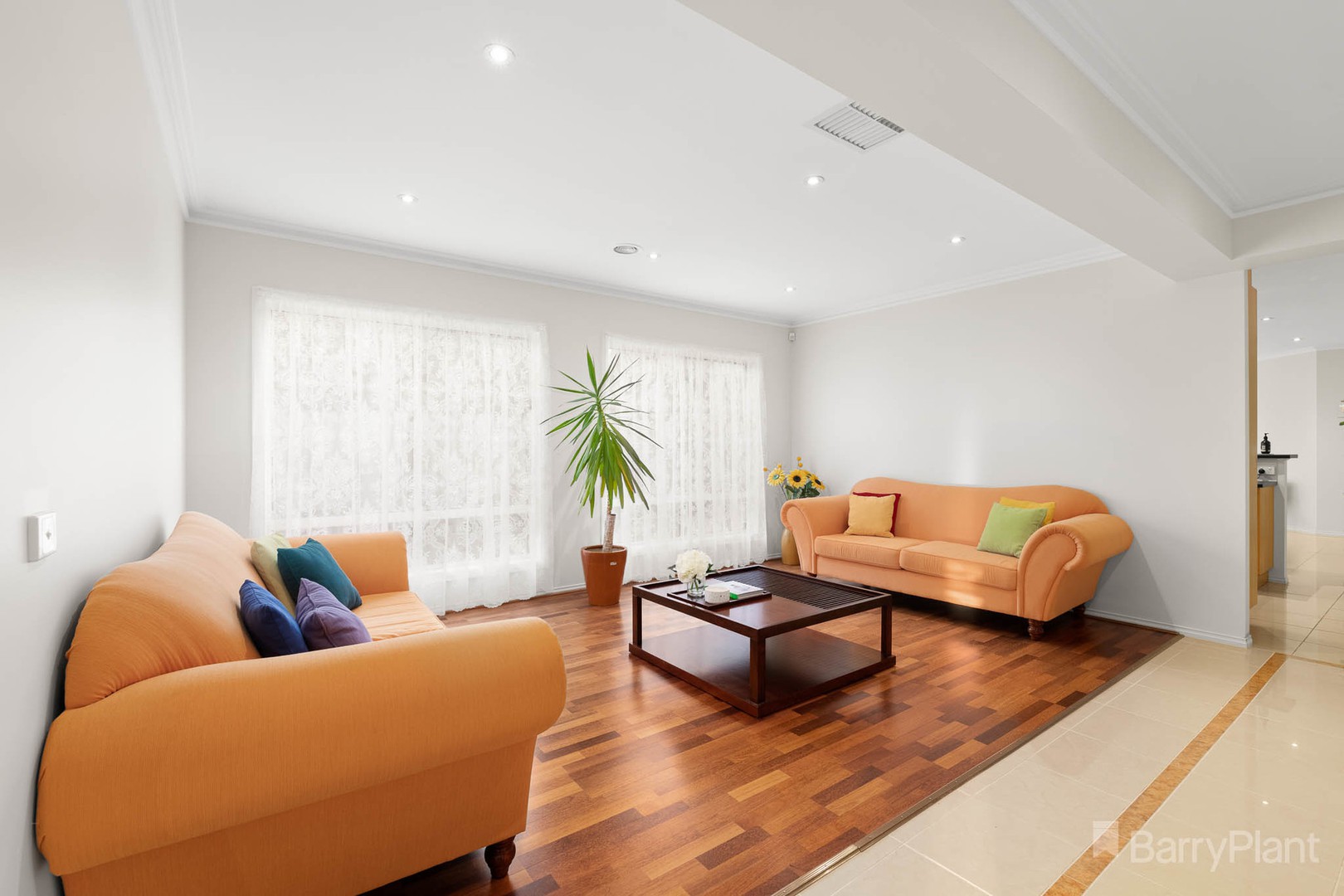 16 Blandford Crescent, Narre Warren South, VIC 3805, Narre Warren South - Thumbnail 3