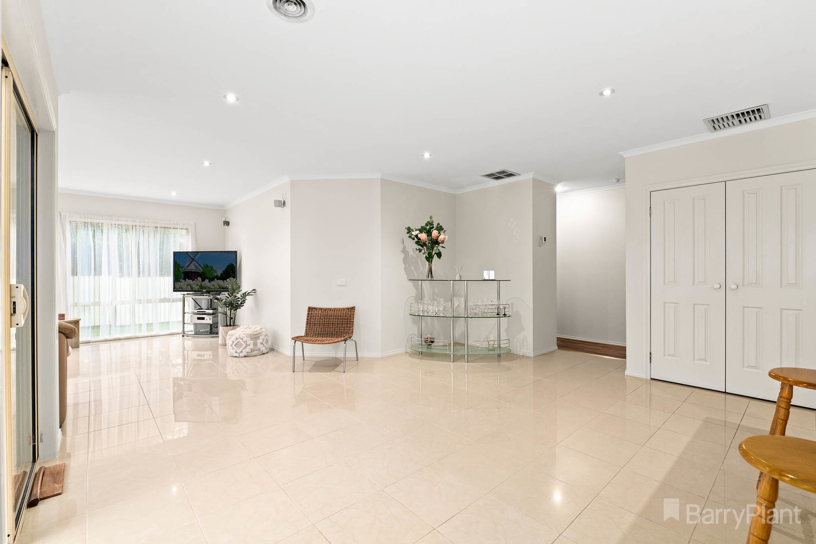 16 Blandford Crescent, Narre Warren South, VIC 3805, Narre Warren South - Thumbnail 6