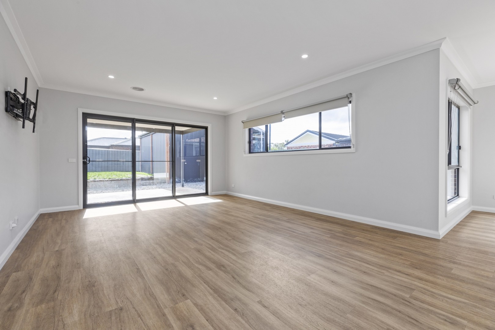 16 Blossom Drive, Epsom, VIC 3551, Epsom - Thumbnail 4