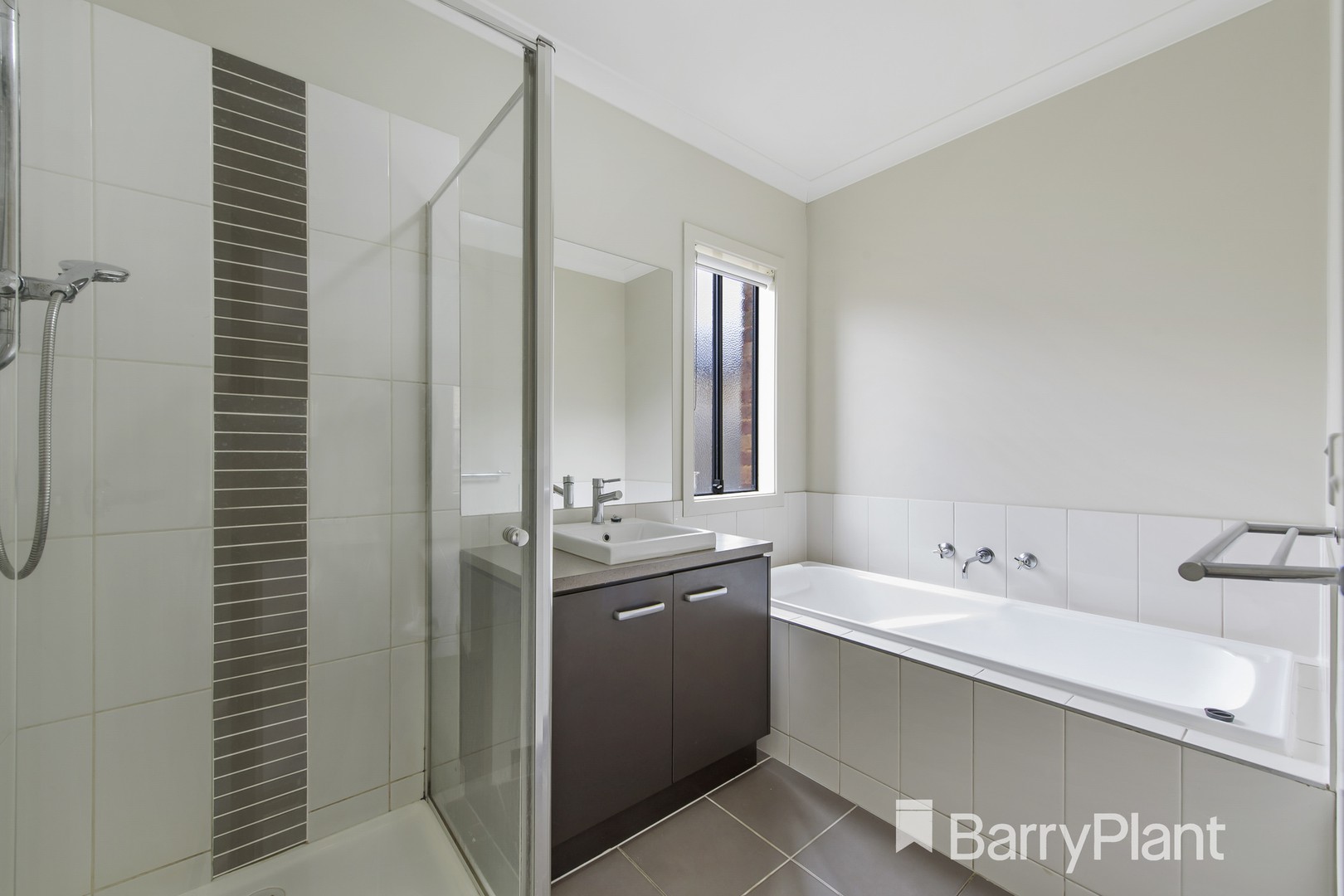 16 Boulderwood Court, Kurunjang, VIC 3337, Kurunjang - Thumbnail 4