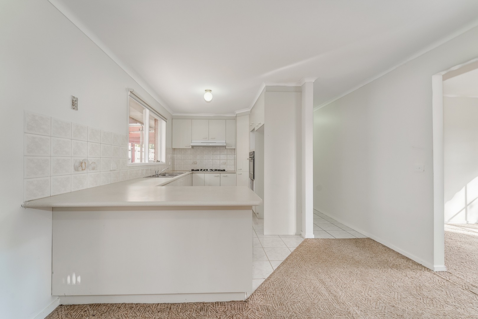 16 Bowman Close, Narre Warren South, VIC 3805, Narre Warren South - Thumbnail 3