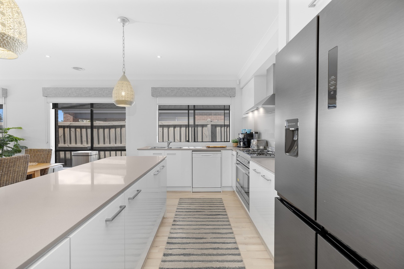 16 Brinkerhoff Crescent, Point Cook, VIC 3030, Point Cook - Thumbnail 4