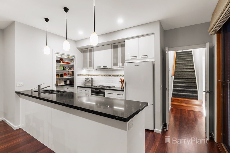 16 Brittingham Court, Macleod, VIC 3085, Macleod - Thumbnail 3