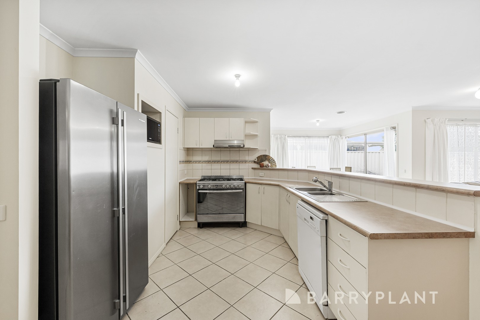 16 Brookfield Avenue, Brookfield, VIC 3338, Brookfield - Thumbnail 5