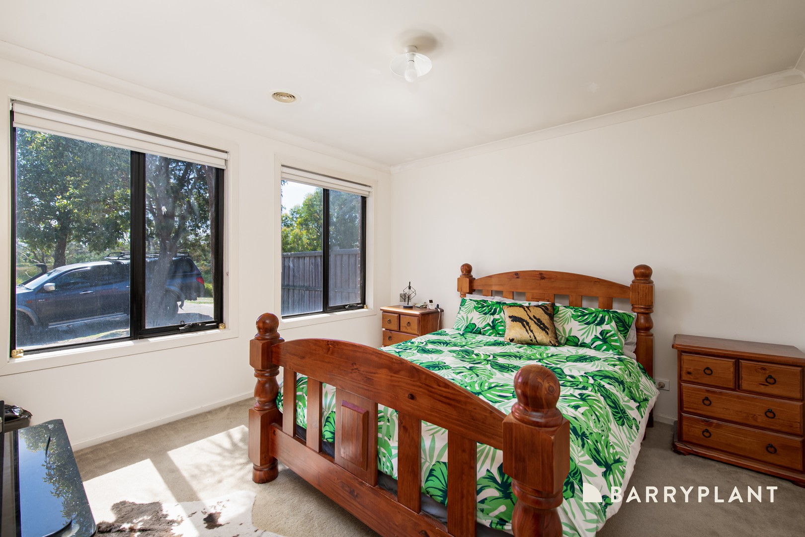 16 Buchan Green, Pakenham, VIC 3810, Pakenham - Thumbnail 4