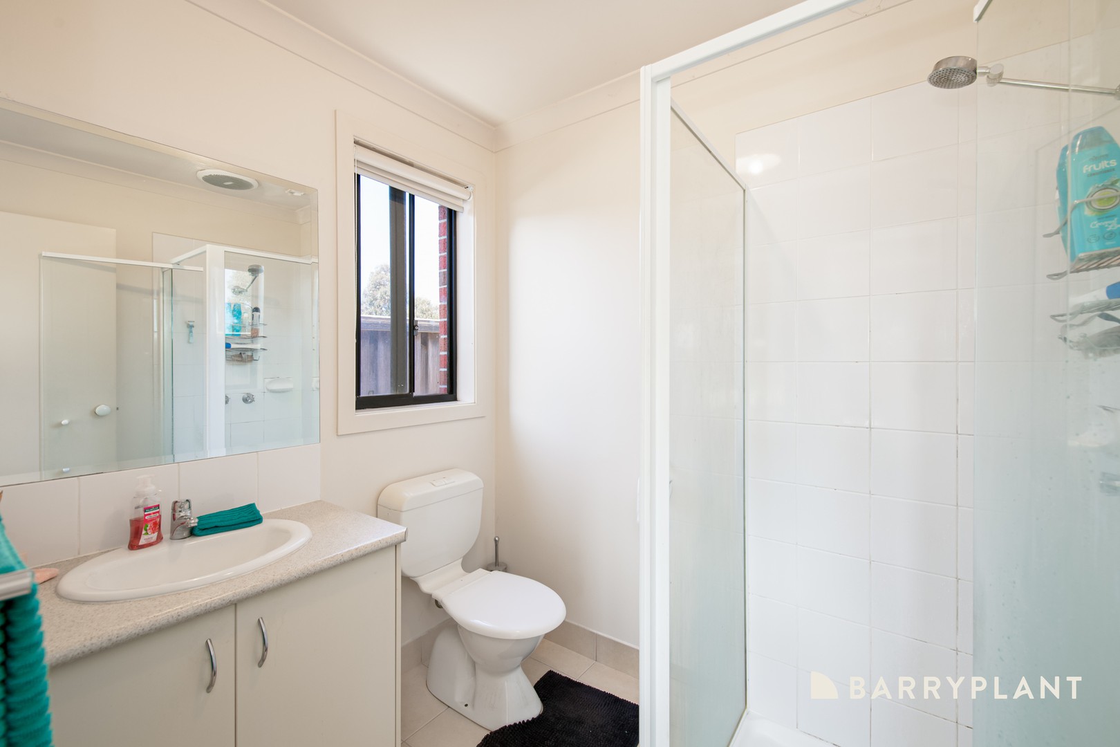 16 Buchan Green, Pakenham, VIC 3810, Pakenham - Thumbnail 5