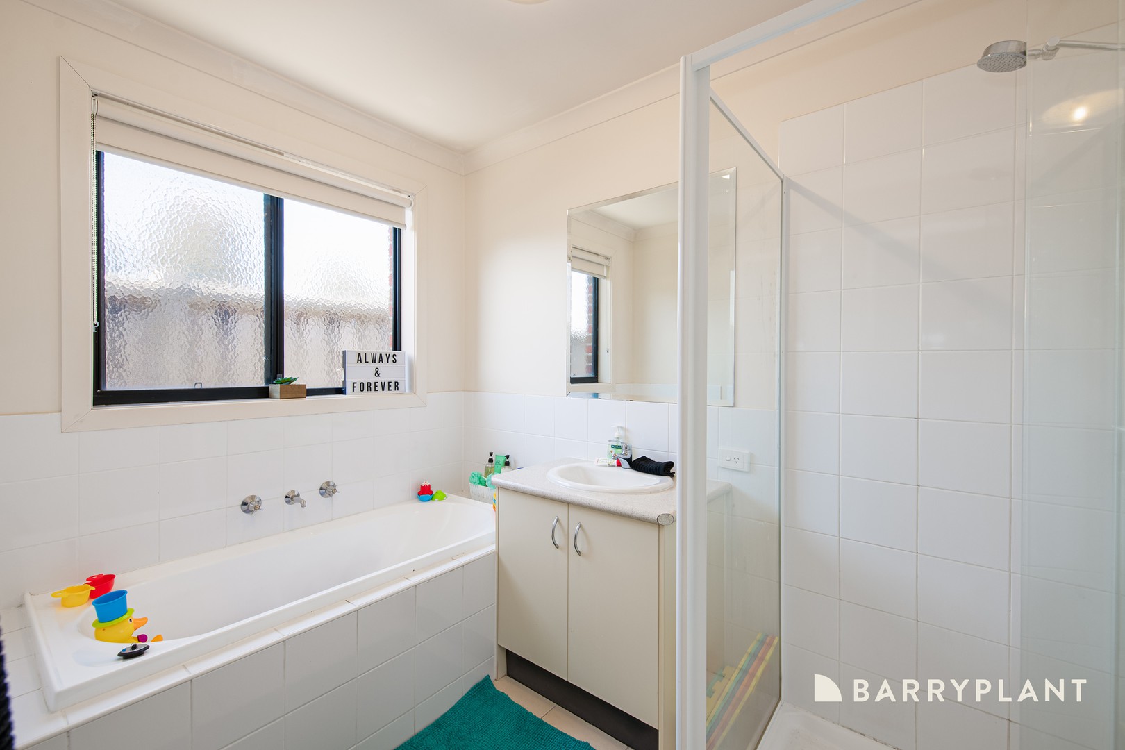 16 Buchan Green, Pakenham, VIC 3810, Pakenham - Thumbnail 8