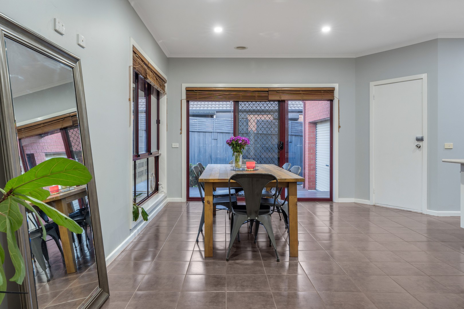 16 Burniston Avenue, Craigieburn, VIC 3064, Craigieburn - Thumbnail 6