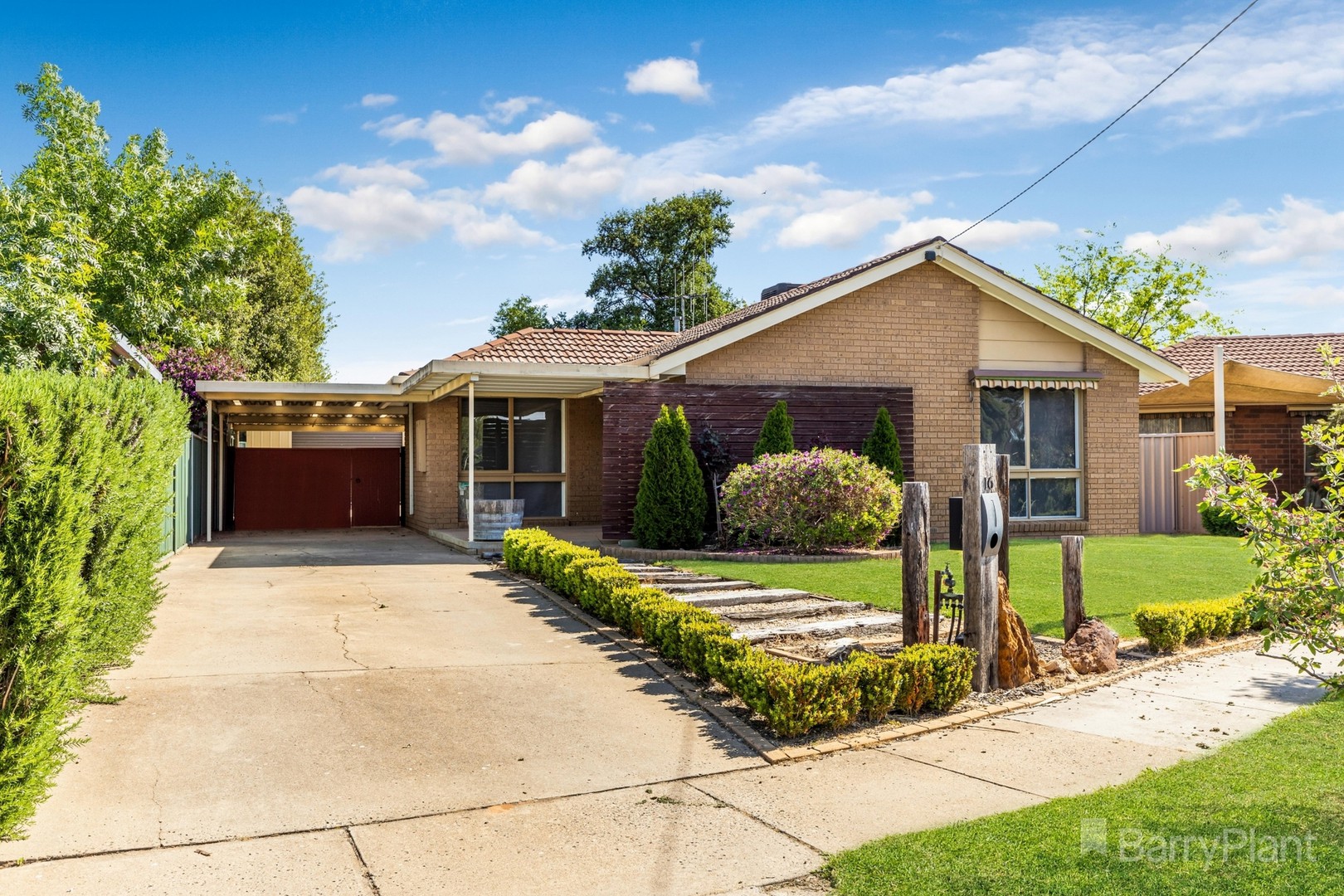 16 Burvale CourtEpsom, VIC 3551  - Leased, Epsom - Thumbnail 2