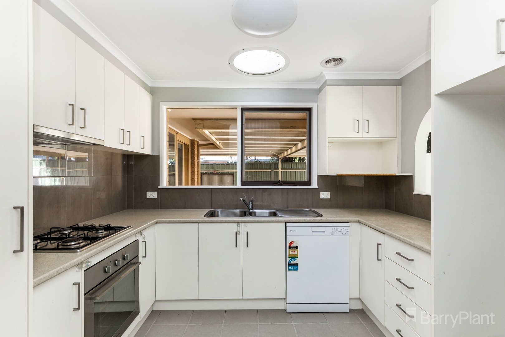 16 Burvale CourtEpsom, VIC 3551  - Leased, Epsom - Thumbnail 5