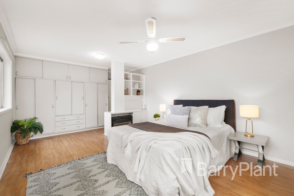16 Cam Street, Greensborough, VIC 3088, Greensborough - Thumbnail 4