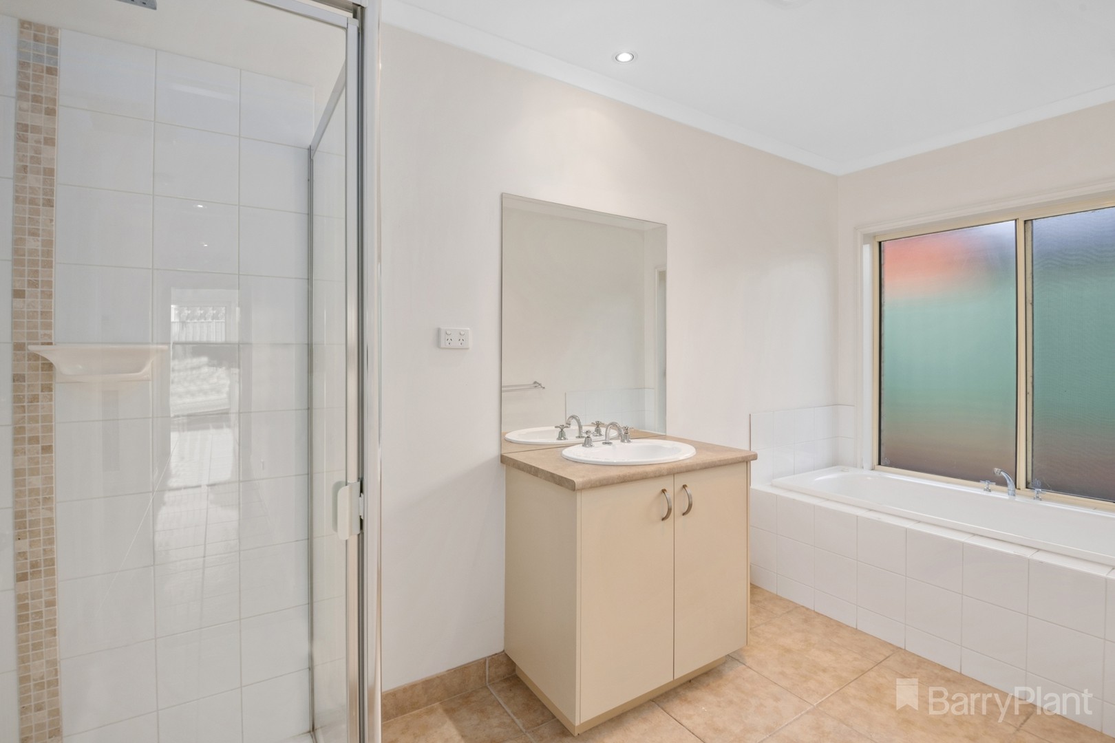 16 Candlewood Drive, Strathfieldsaye, VIC 3551, Strathfieldsaye - Thumbnail 8