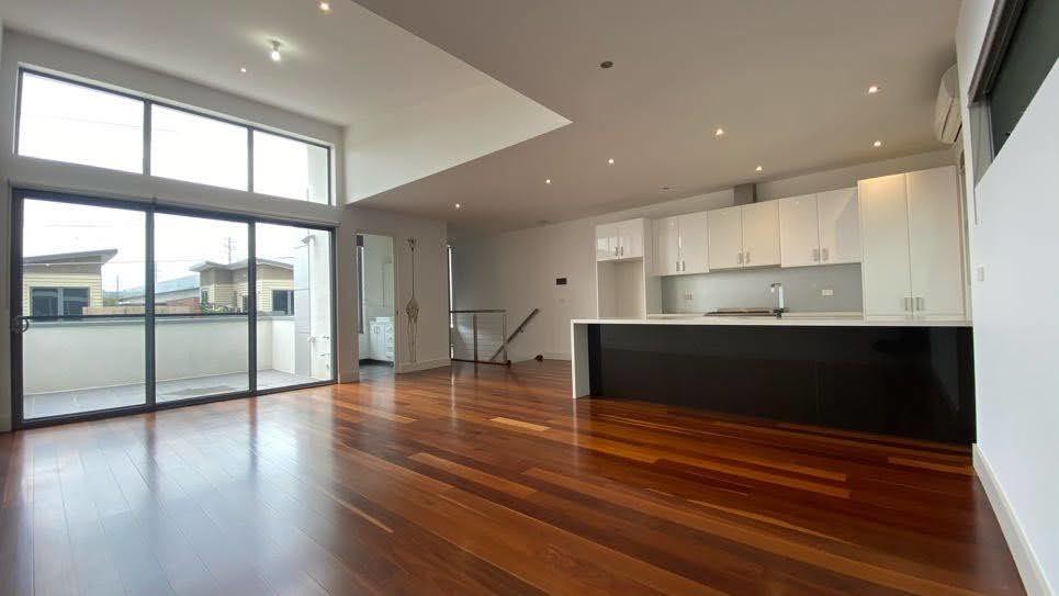 16 Carron Street, Coburg, VIC 3058, Coburg - Thumbnail 4
