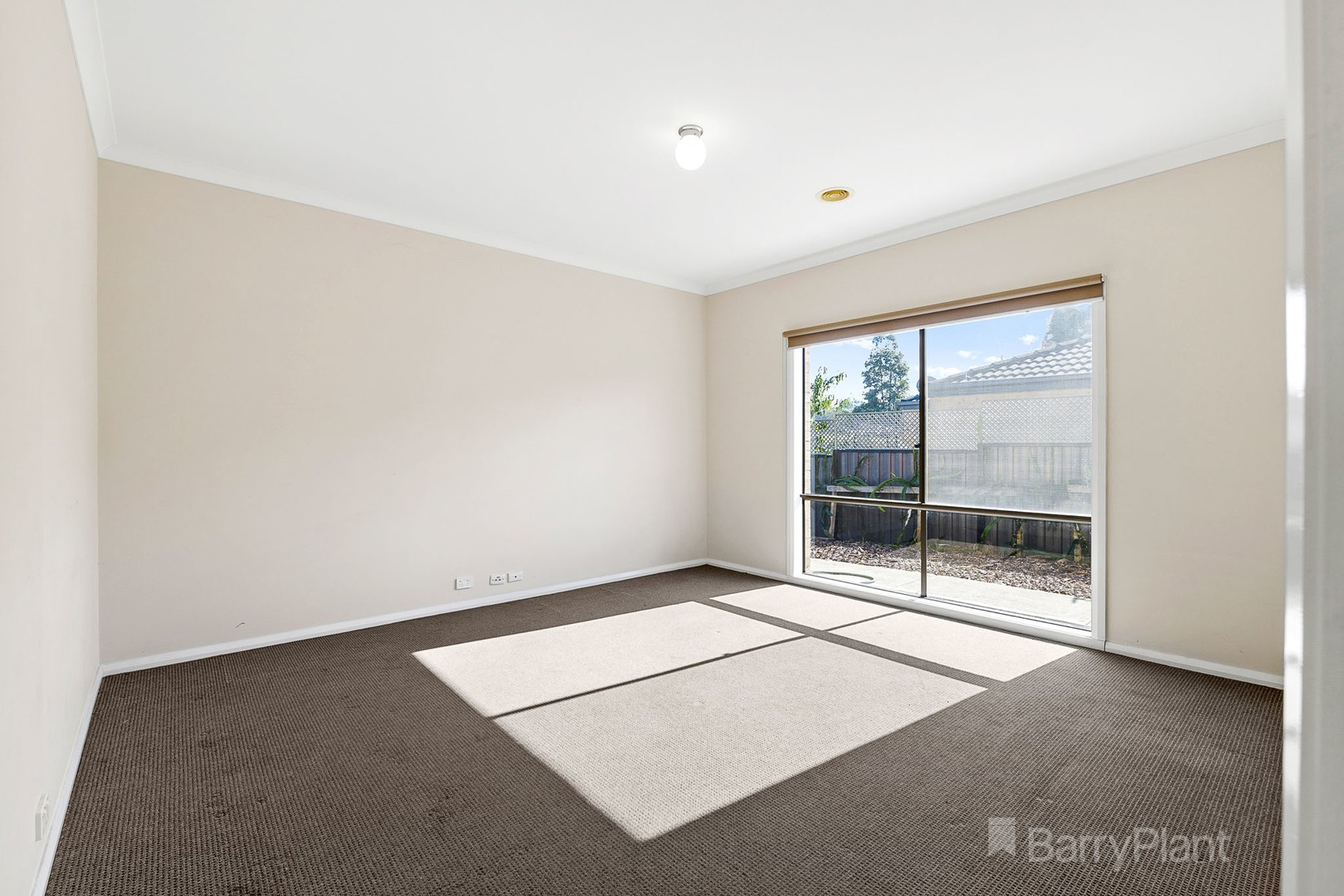 16 Caspian Chase, Pakenham, VIC 3810, Pakenham - Thumbnail 5