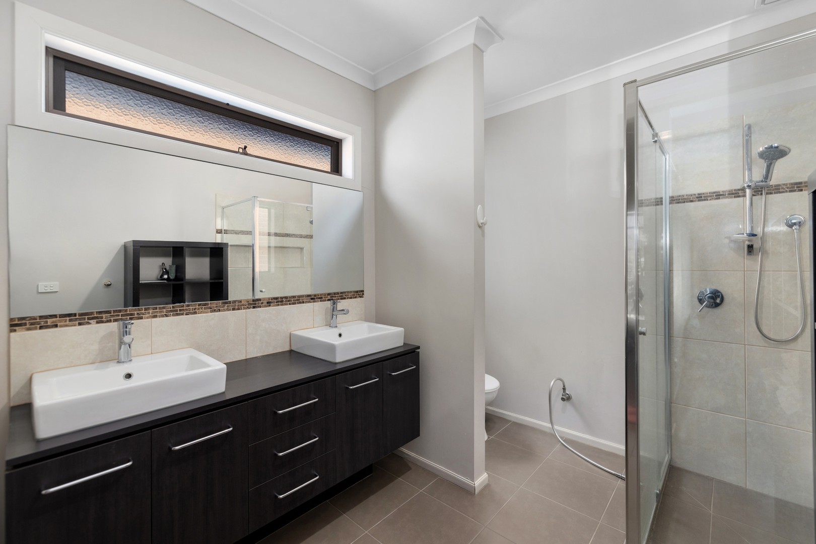 16 Castor Street, Williams Landing, VIC 3027 - Thumbnail 2 - 16/06/2025