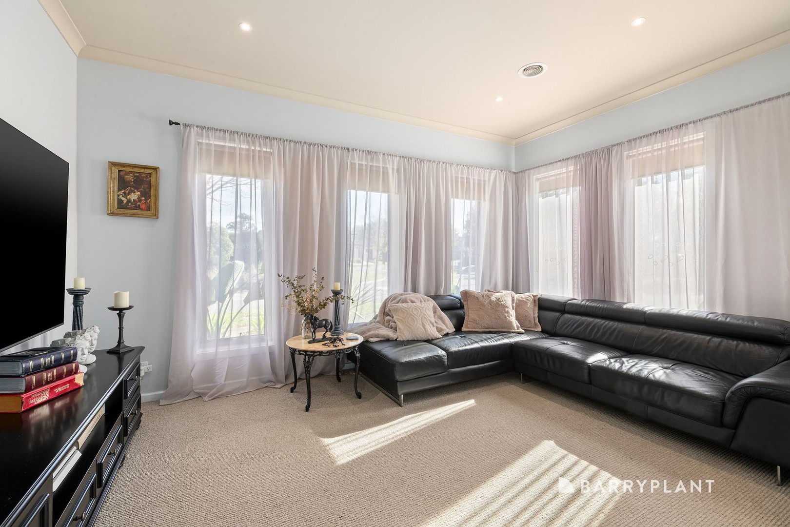 16 Chamonix Parade, South Morang, VIC 3752 - Thumbnail 2 - 27/05/2026