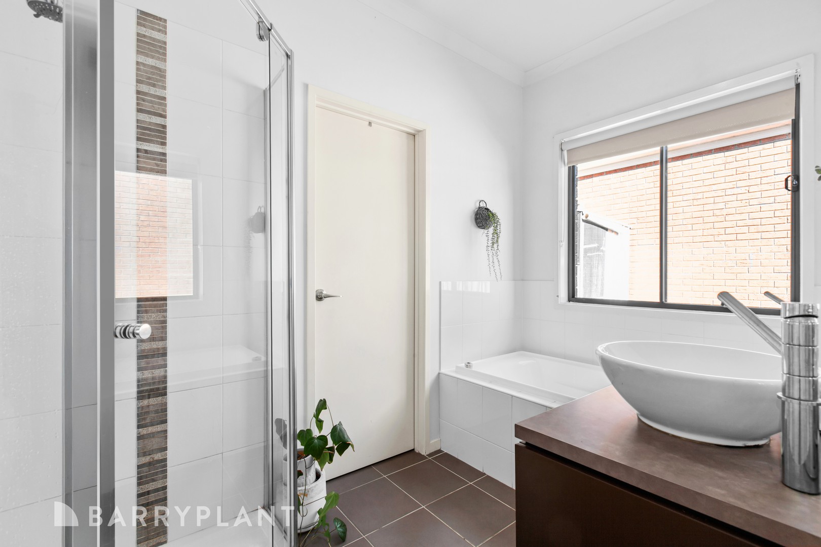 16 Chloe Drive, Broadford, VIC 3658, Broadford - Thumbnail 4