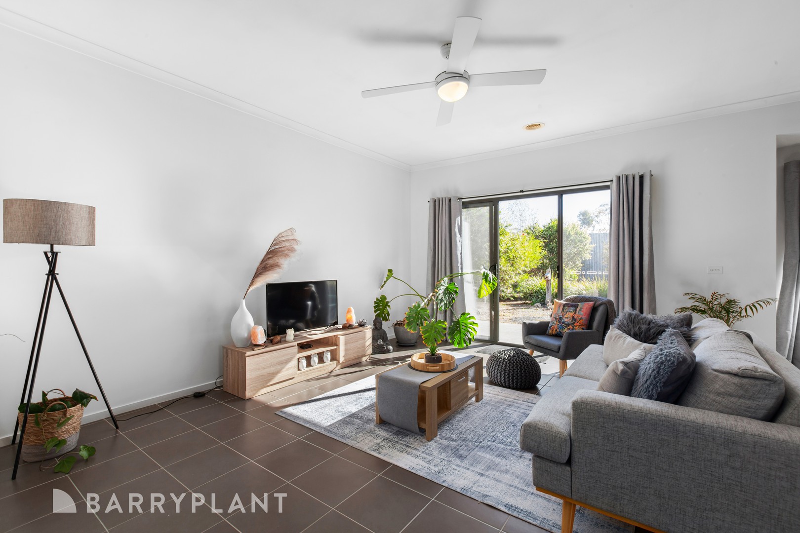 16 Chloe Drive, Broadford, VIC 3658, Broadford - Thumbnail 7