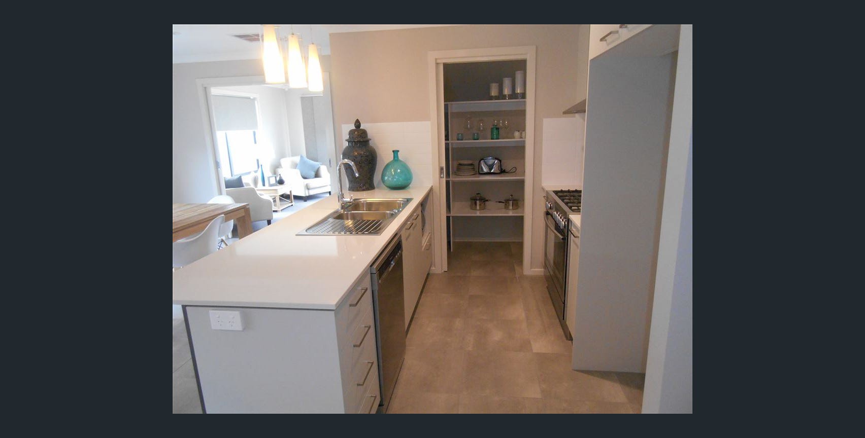 16 Cinnamon Dr, Lake Gardens, VIC 3355, Lake Gardens - Thumbnail 3