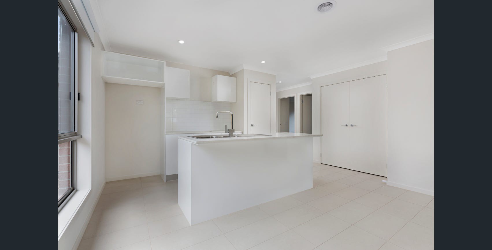 16 Clancy Way, Doreen, VIC 3754, Doreen - Thumbnail 2