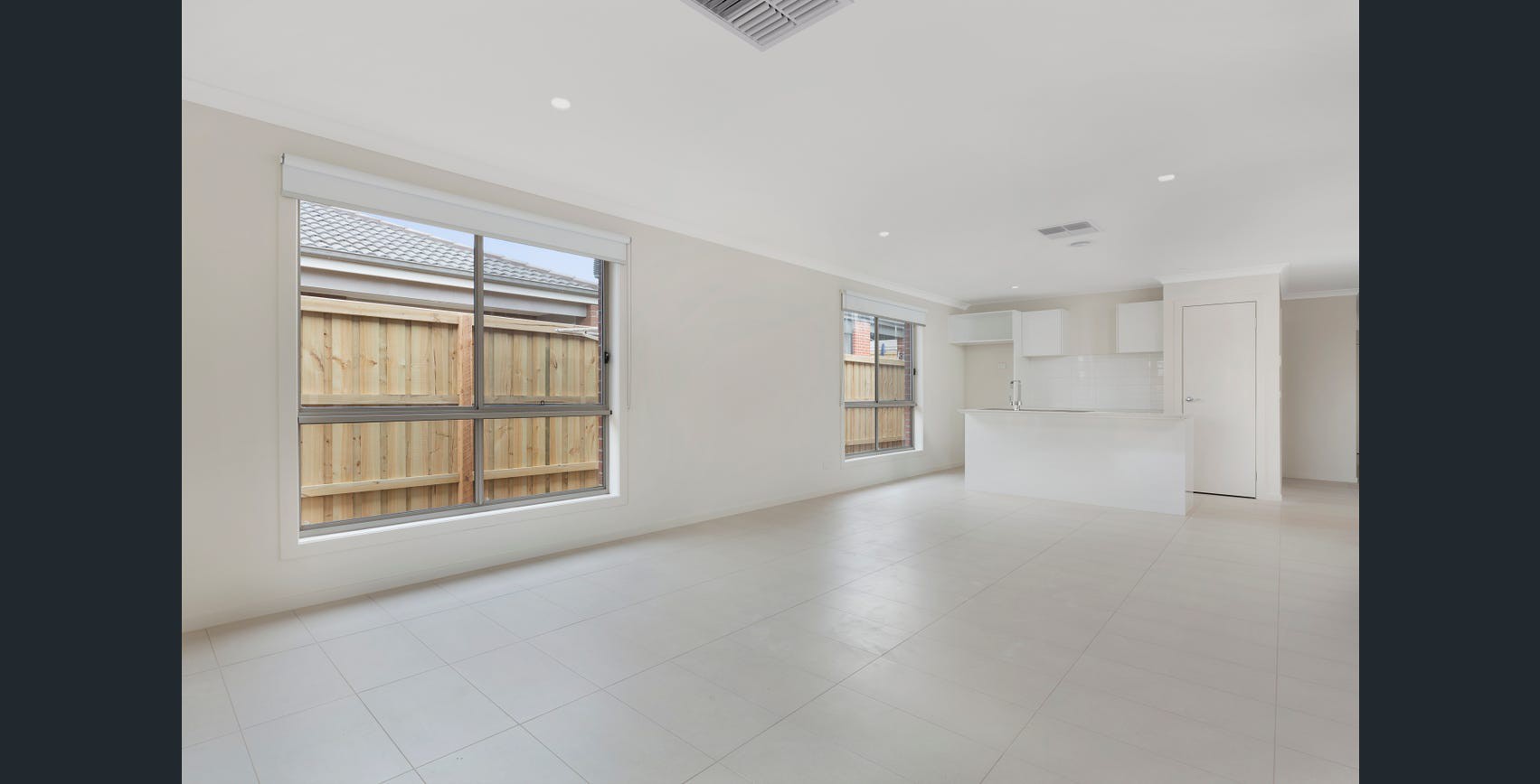 16 Clancy Way, Doreen, VIC 3754, Doreen - Thumbnail 4
