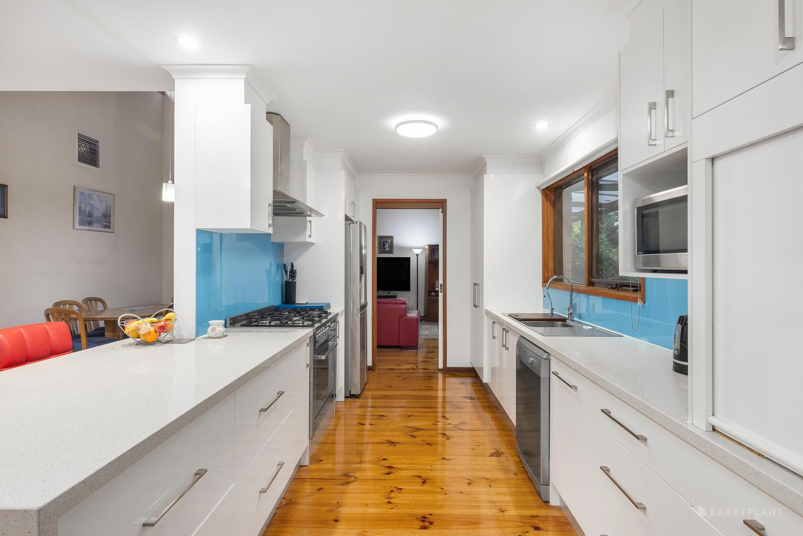 16 Clontarf Crescent, Templestowe, VIC 3106, Templestowe - Thumbnail 4