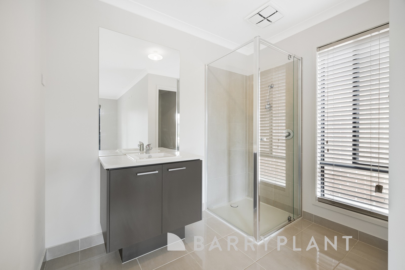16 Colonial Way, Harkness, VIC 3337, Harkness - Thumbnail 4