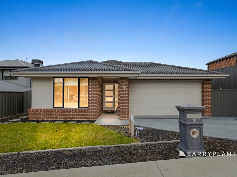 16 Corvara Way, Pakenham, VIC 3810 - Image - 17/07/2025