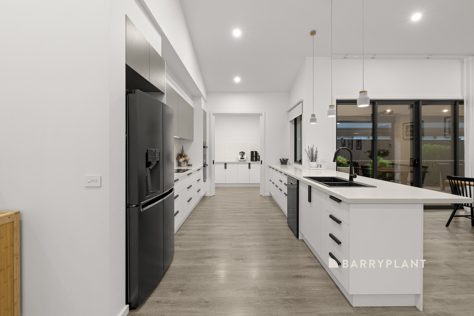 16 Coventry Drive, Warragul, VIC 3820, Warragul - Thumbnail 5